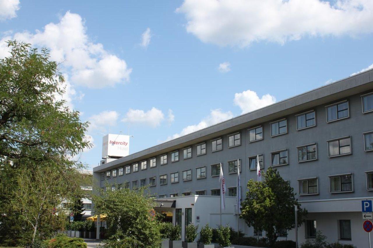 อินเตอร์ซิตี้โฮเทล สนามบินแฟรงก์เฟิร์ต Hotel Frankfurt am Main ภายนอก รูปภาพ