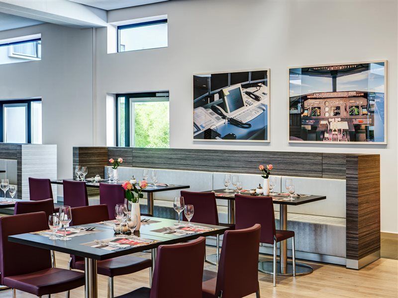 อินเตอร์ซิตี้โฮเทล สนามบินแฟรงก์เฟิร์ต Hotel Frankfurt am Main ภายนอก รูปภาพ